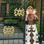 Perginya Sang Pembaca Cahaya