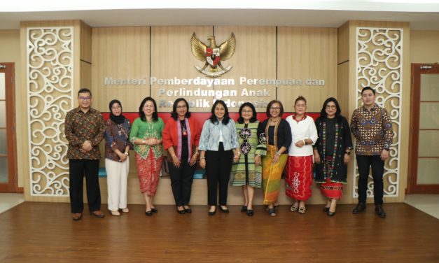 Wanita Indonesia Keren, Posyandu, dan Kesehatan Mental